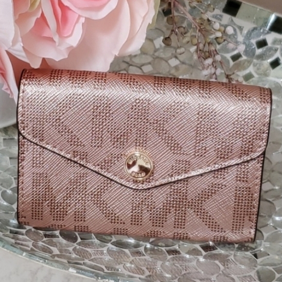 💜 NWOT MICHAEL KORS Rose Gold Wallet 💜